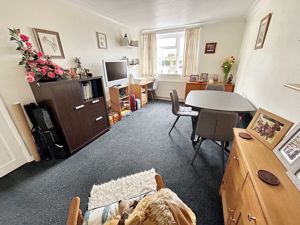 Dining room- click for photo gallery